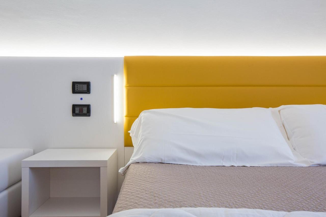 Hotel Palazzo Bello - Nuova Gestione 雷卡纳蒂 外观 照片