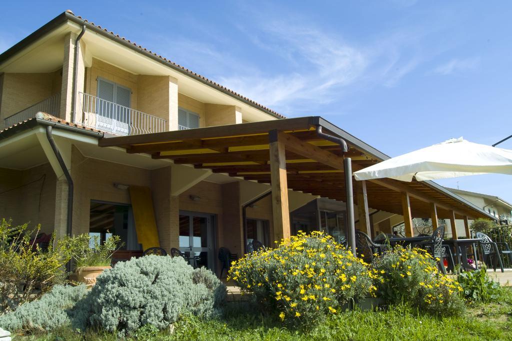 Hotel Palazzo Bello - Nuova Gestione 雷卡纳蒂 外观 照片