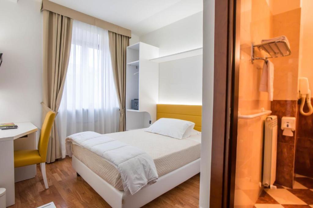 Hotel Palazzo Bello - Nuova Gestione 雷卡纳蒂 外观 照片
