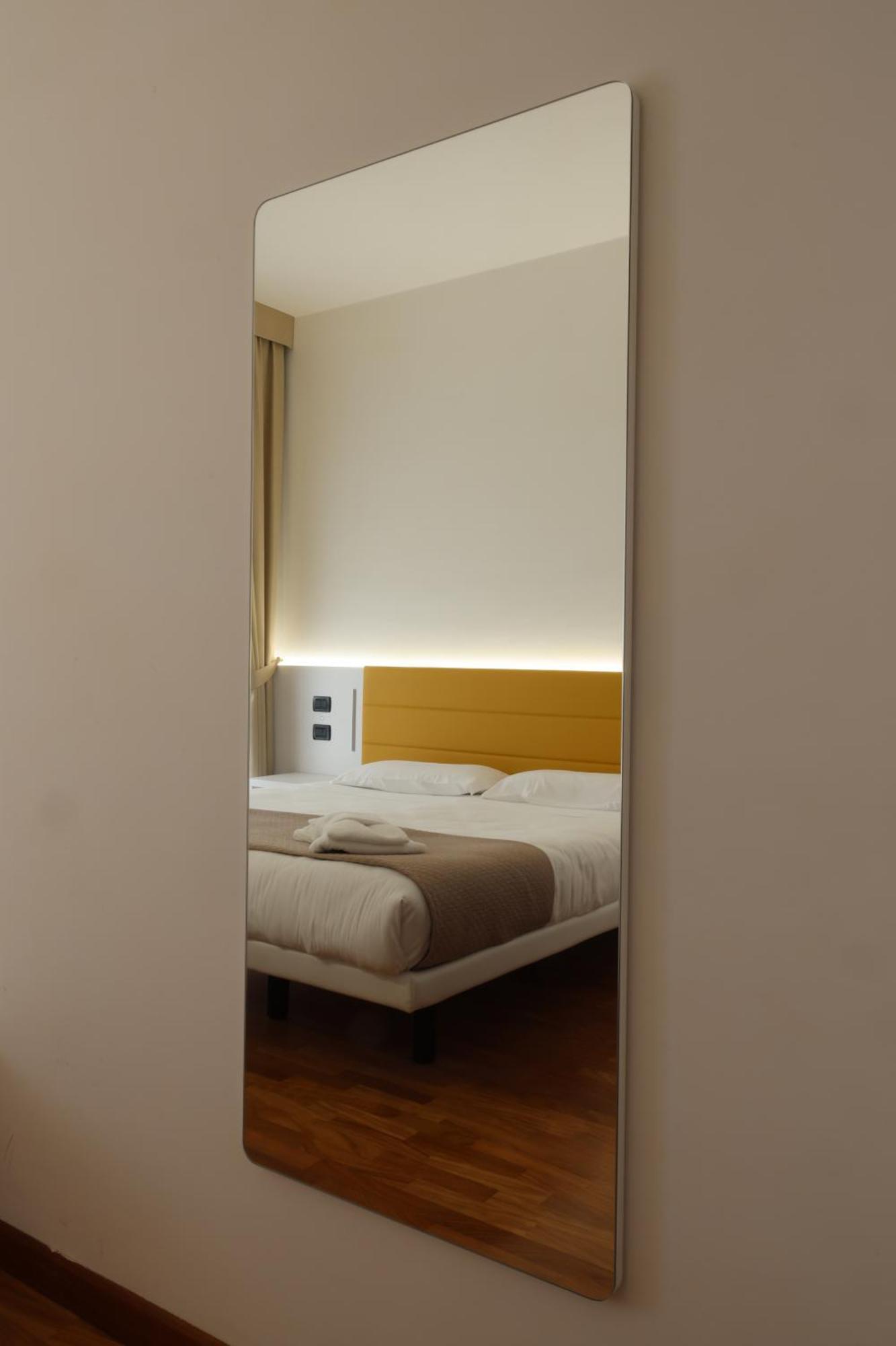 Hotel Palazzo Bello - Nuova Gestione 雷卡纳蒂 外观 照片
