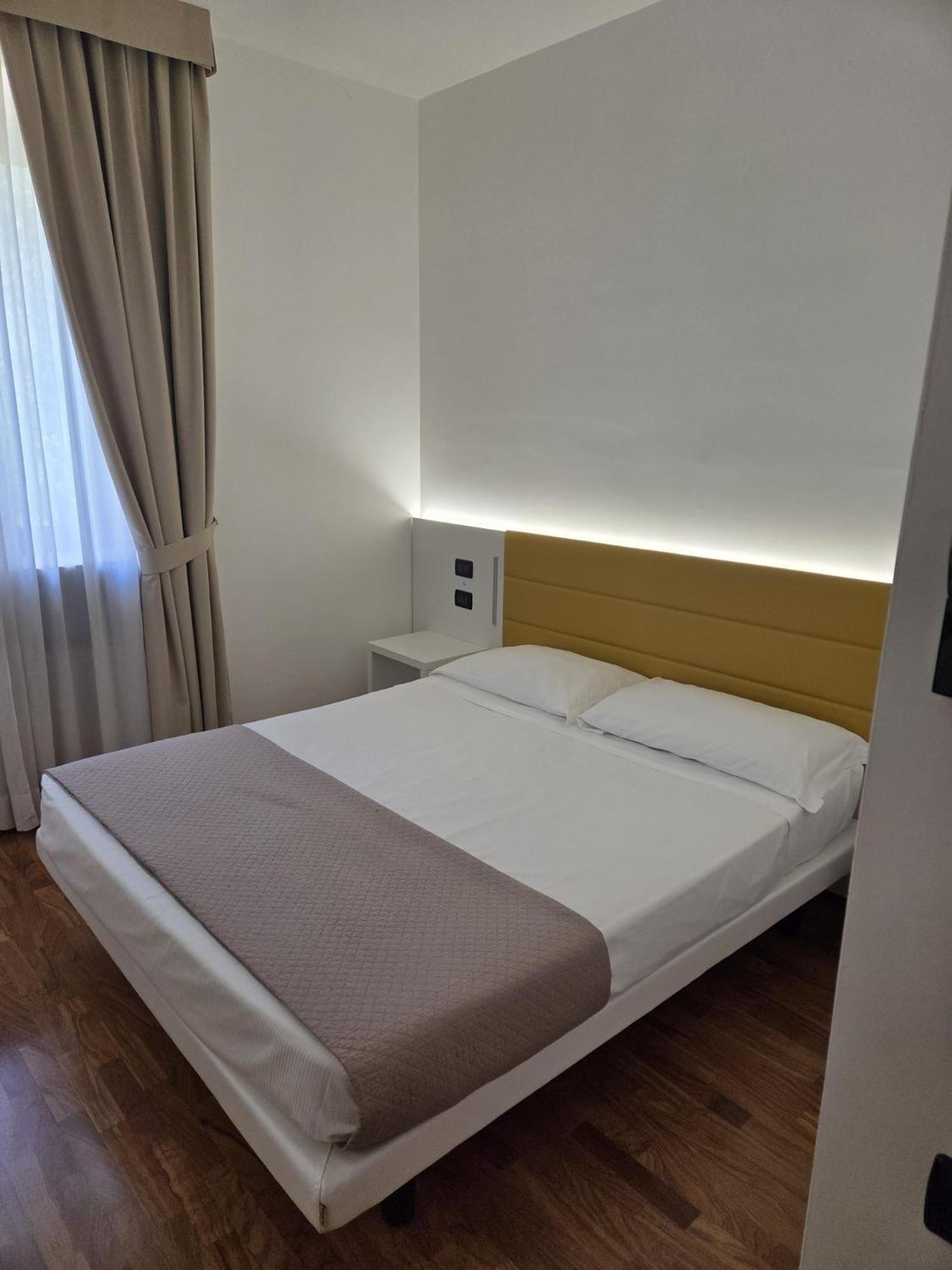 Hotel Palazzo Bello - Nuova Gestione 雷卡纳蒂 外观 照片