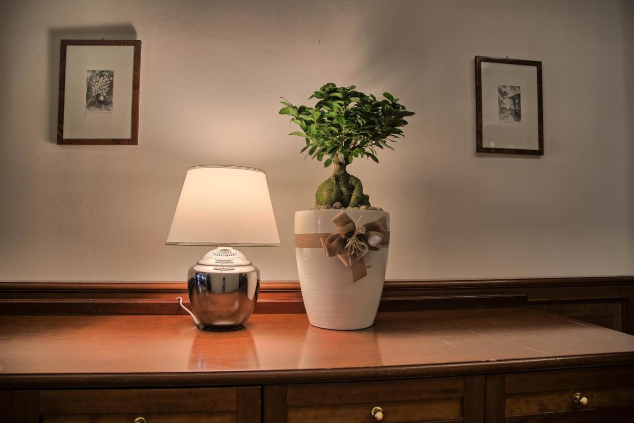 Hotel Palazzo Bello - Nuova Gestione 雷卡纳蒂 外观 照片